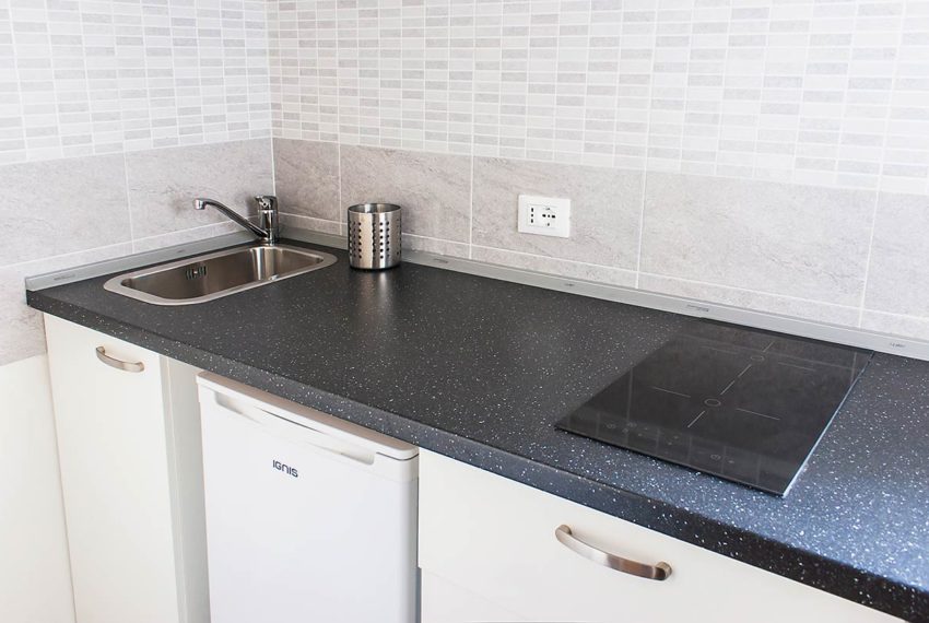 Zum-20A-Kitchen